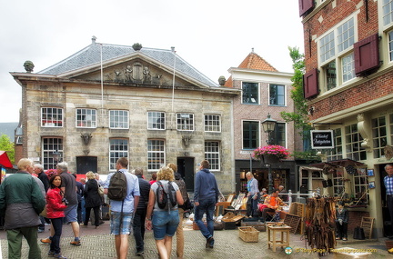 Antique sellers on the Voldersgracht